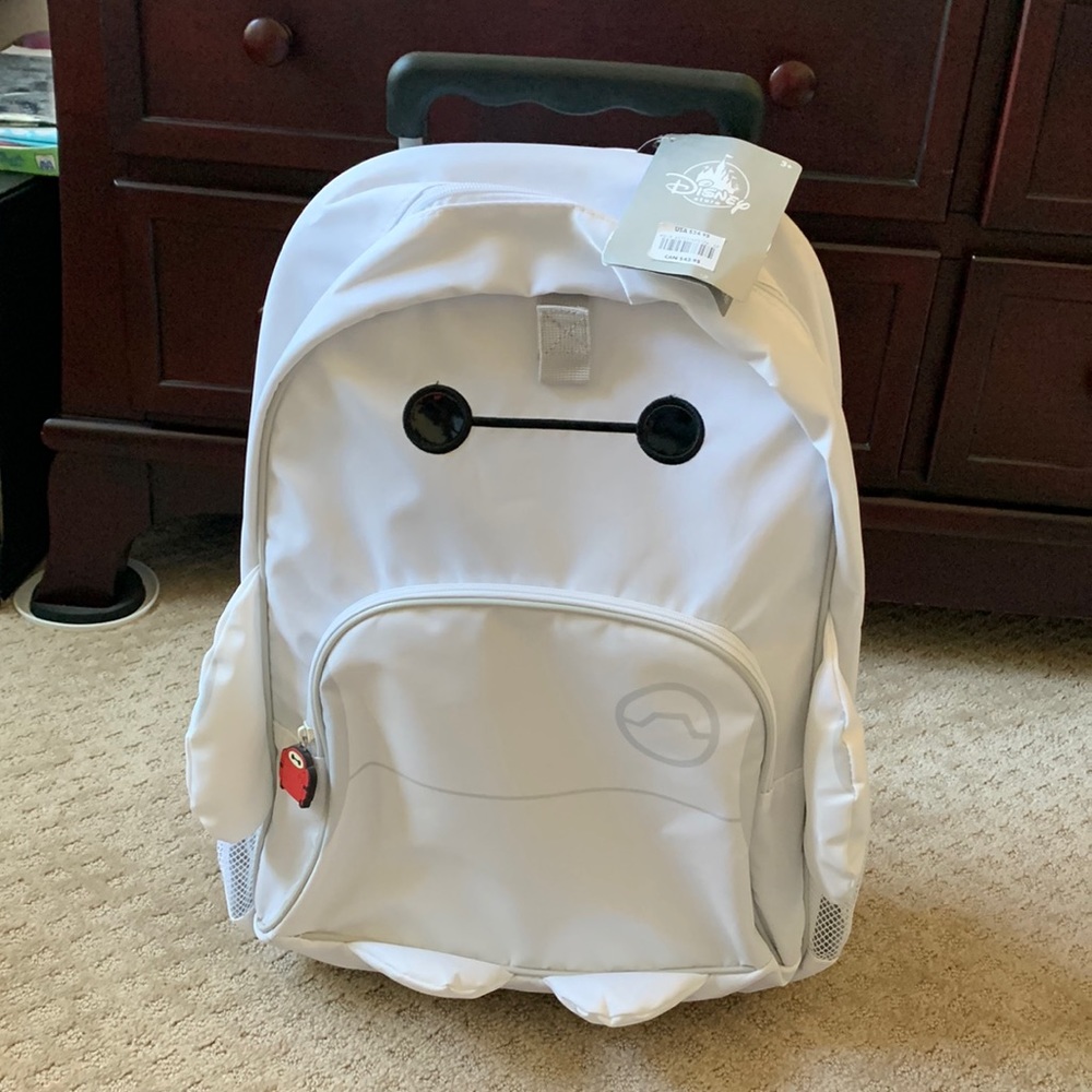 Bay Max roller back pack